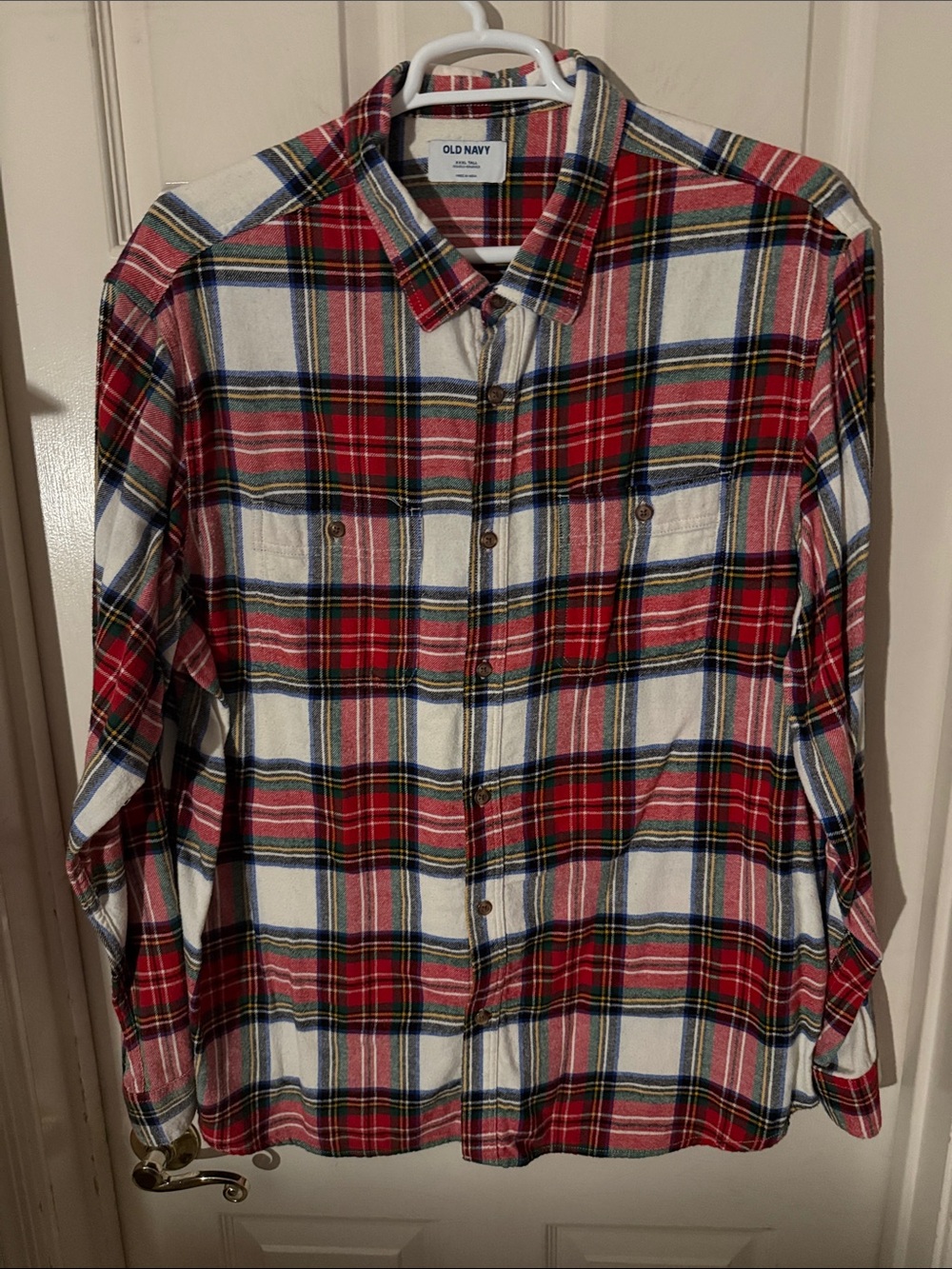 Old Navy Red Plaid Button-Down Flannel Shirt with Blue and White Accents